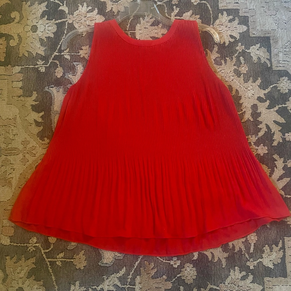 NWOT Loft Vibrant Red Sleeveless pleated top